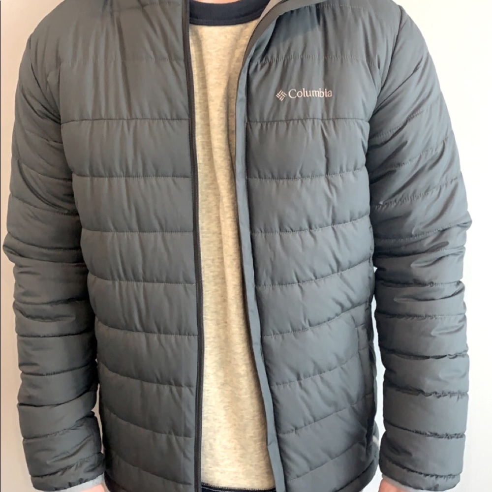 Columbia puffer coat with adjustable hood